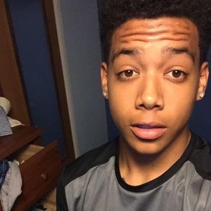 Meet your Posher, Todd